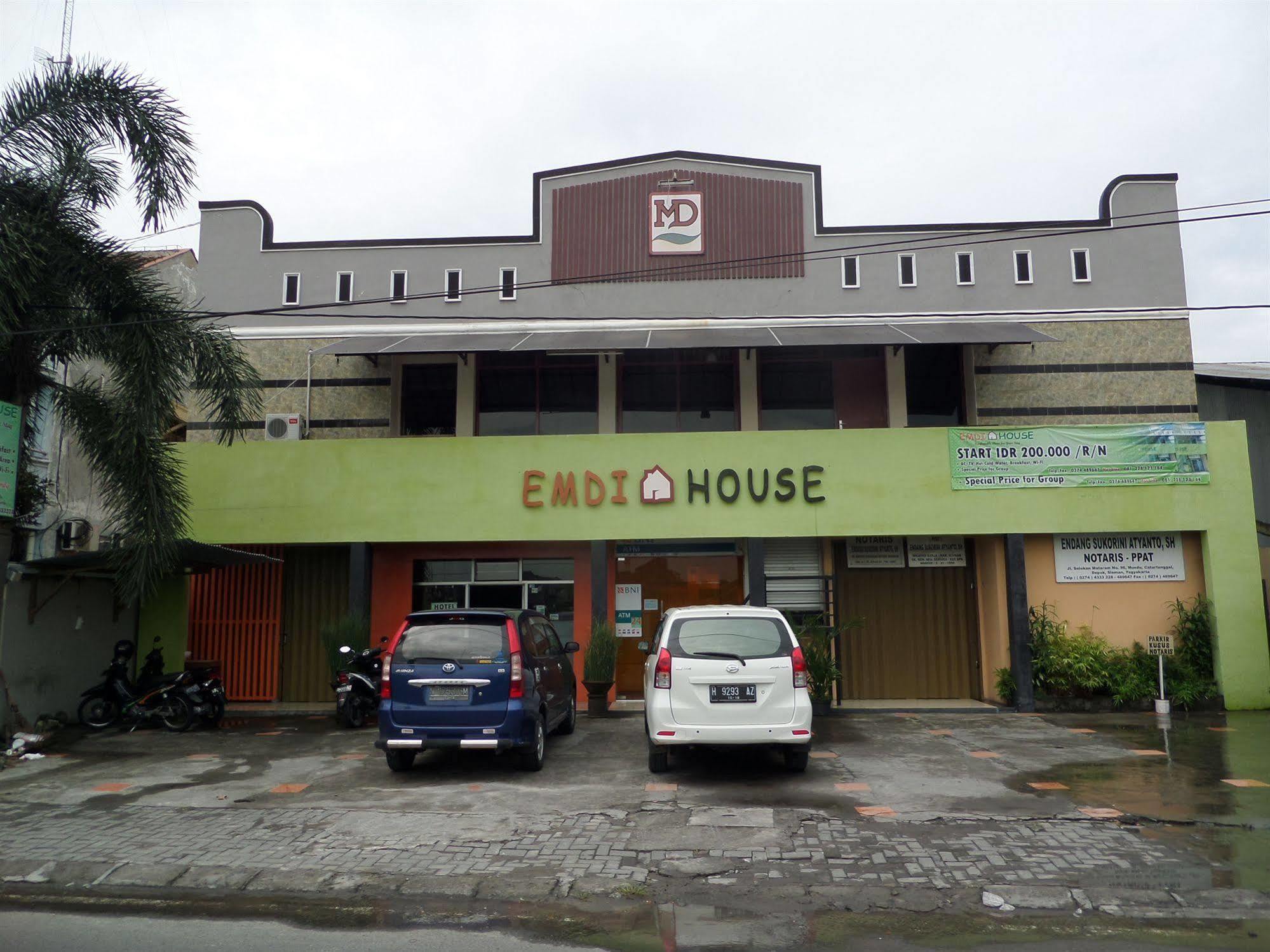Hotel Oyo 198 Emdi House Seturan Melati Zewnętrze zdjęcie