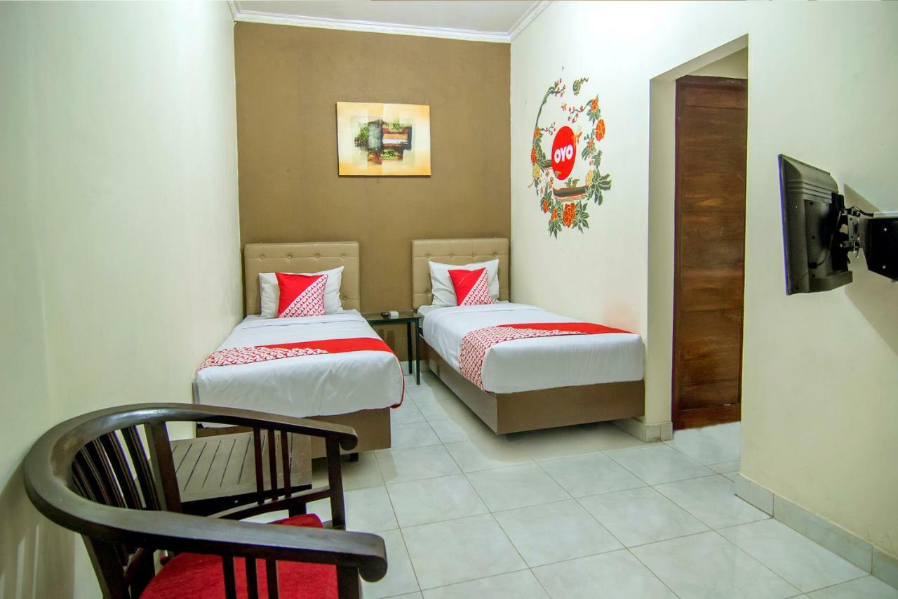 Hotel Oyo 198 Emdi House Seturan Melati Zewnętrze zdjęcie