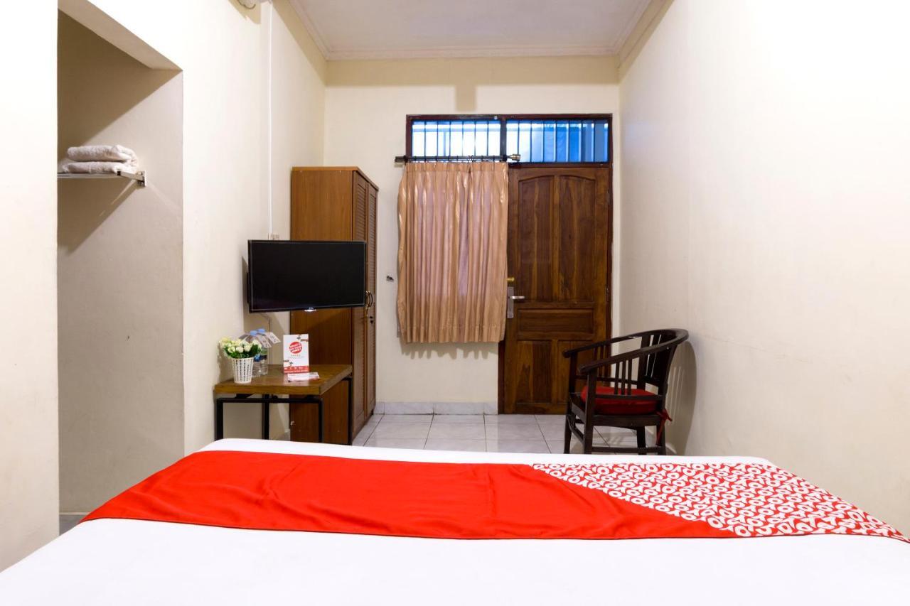 Hotel Oyo 198 Emdi House Seturan Melati Zewnętrze zdjęcie