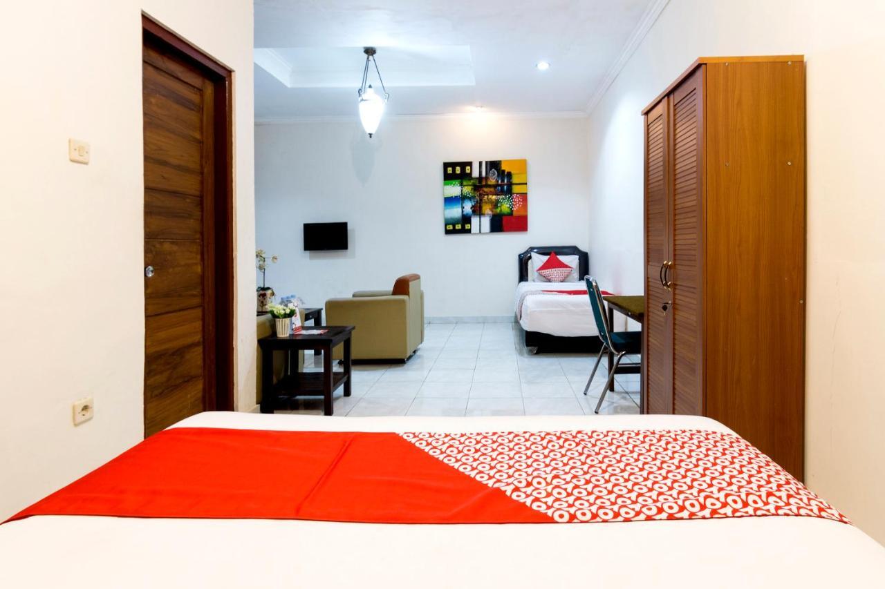 Hotel Oyo 198 Emdi House Seturan Melati Zewnętrze zdjęcie