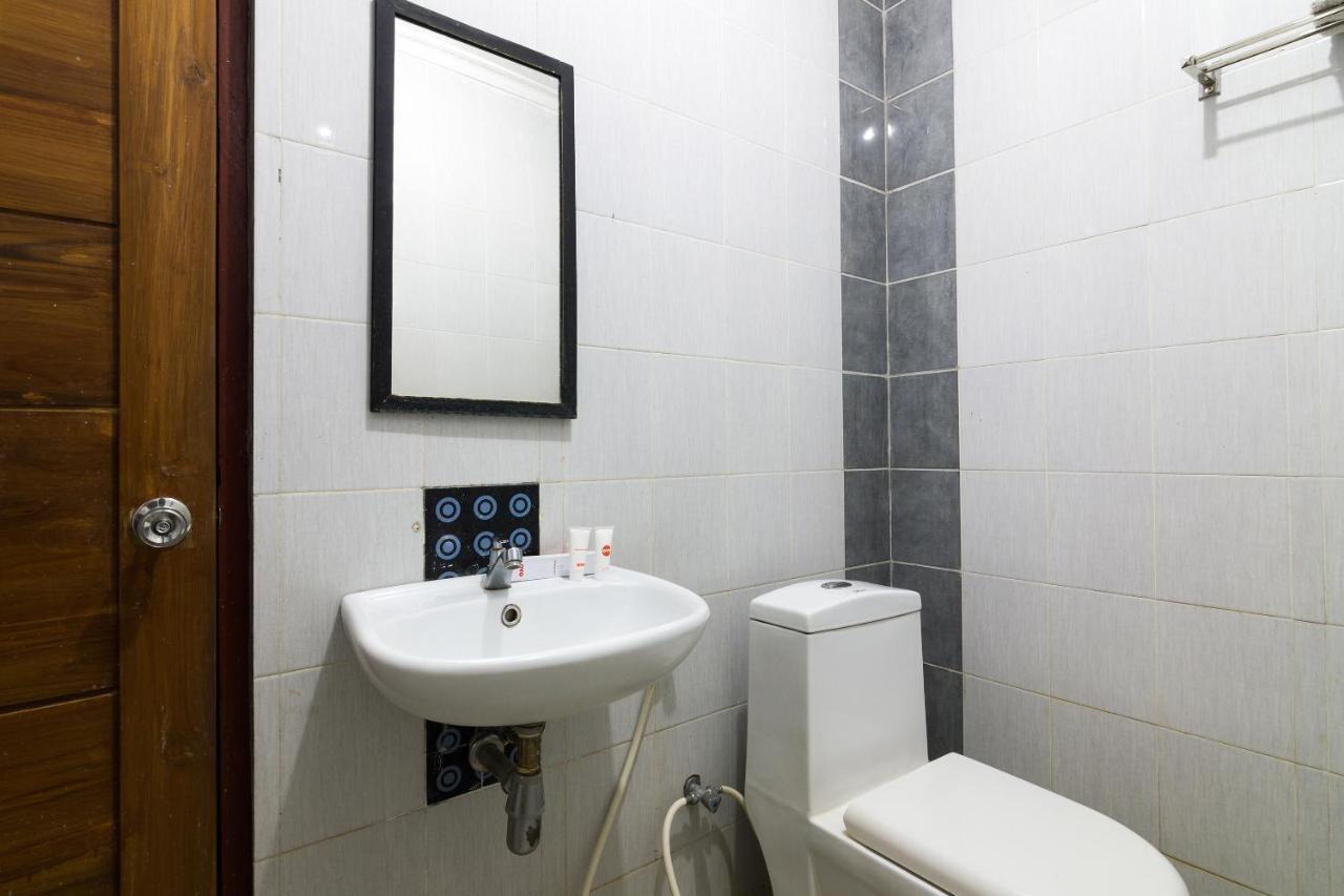 Hotel Oyo 198 Emdi House Seturan Melati Zewnętrze zdjęcie