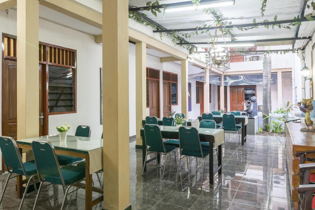 Hotel Oyo 198 Emdi House Seturan Melati Zewnętrze zdjęcie